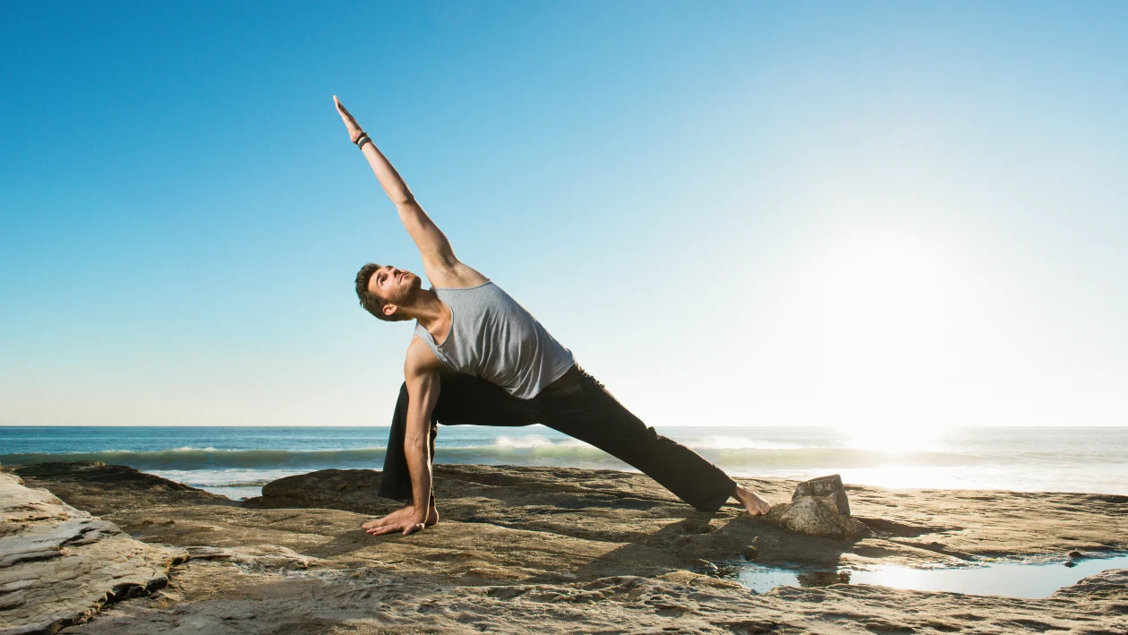 men do yoga